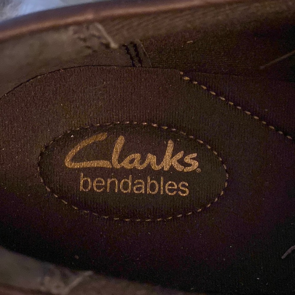 Clarks leather upper casual shoe